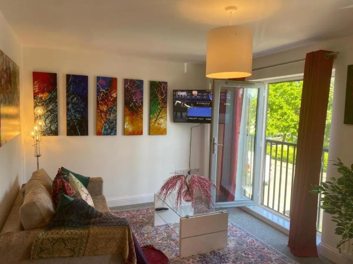 Warm & Cosy Homely 4 Bdr Chesterton House W High Speed Wifi, Big Garden & Free Parking كامبريدج المملكة المتحدة