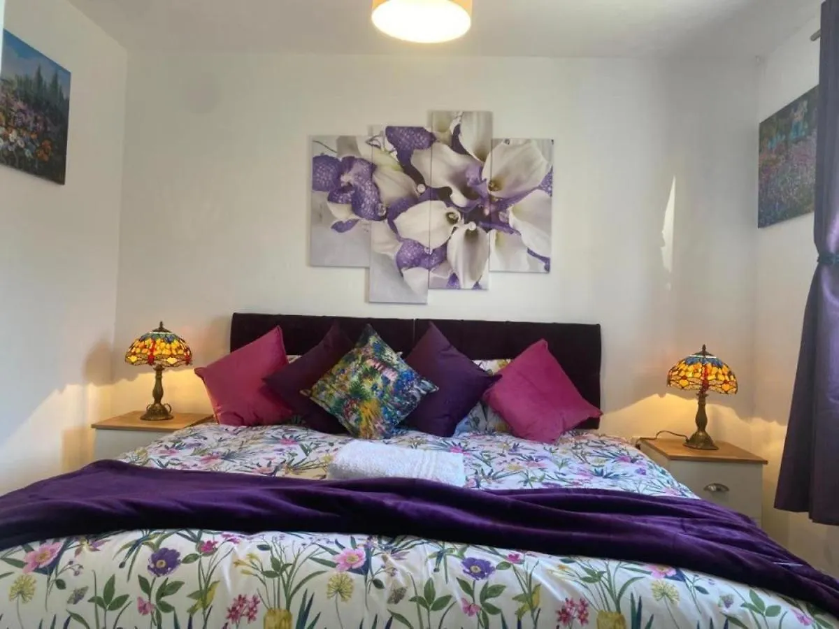Warm & Cosy Homely 4 Bdr Chesterton House W High Speed Wifi, Big Garden & Free Parking كامبريدج