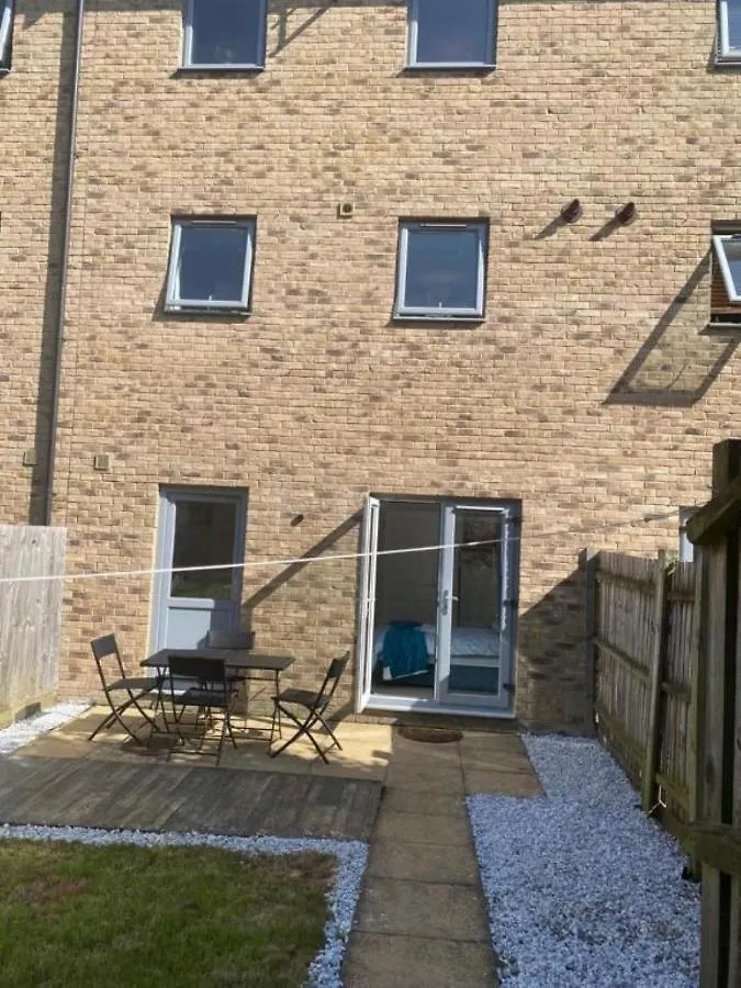 بيت للعطل Warm & Cosy Homely 4 Bdr Chesterton House W High Speed Wifi, Big Garden & Free Parking كامبريدج المملكة المتحدة