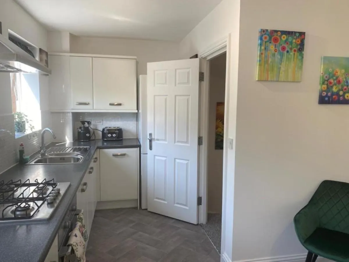 بيت للعطل Warm & Cosy Homely 4 Bdr Chesterton House W High Speed Wifi, Big Garden & Free Parking كامبريدج