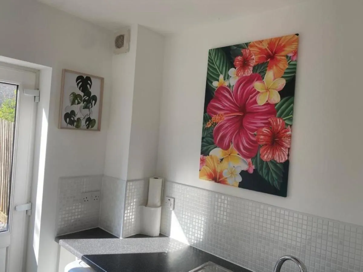 Holiday home Warm & Cosy Homely 4 Bdr Chesterton House W High Speed Wifi, Big Garden & Free Parking Cambridge
